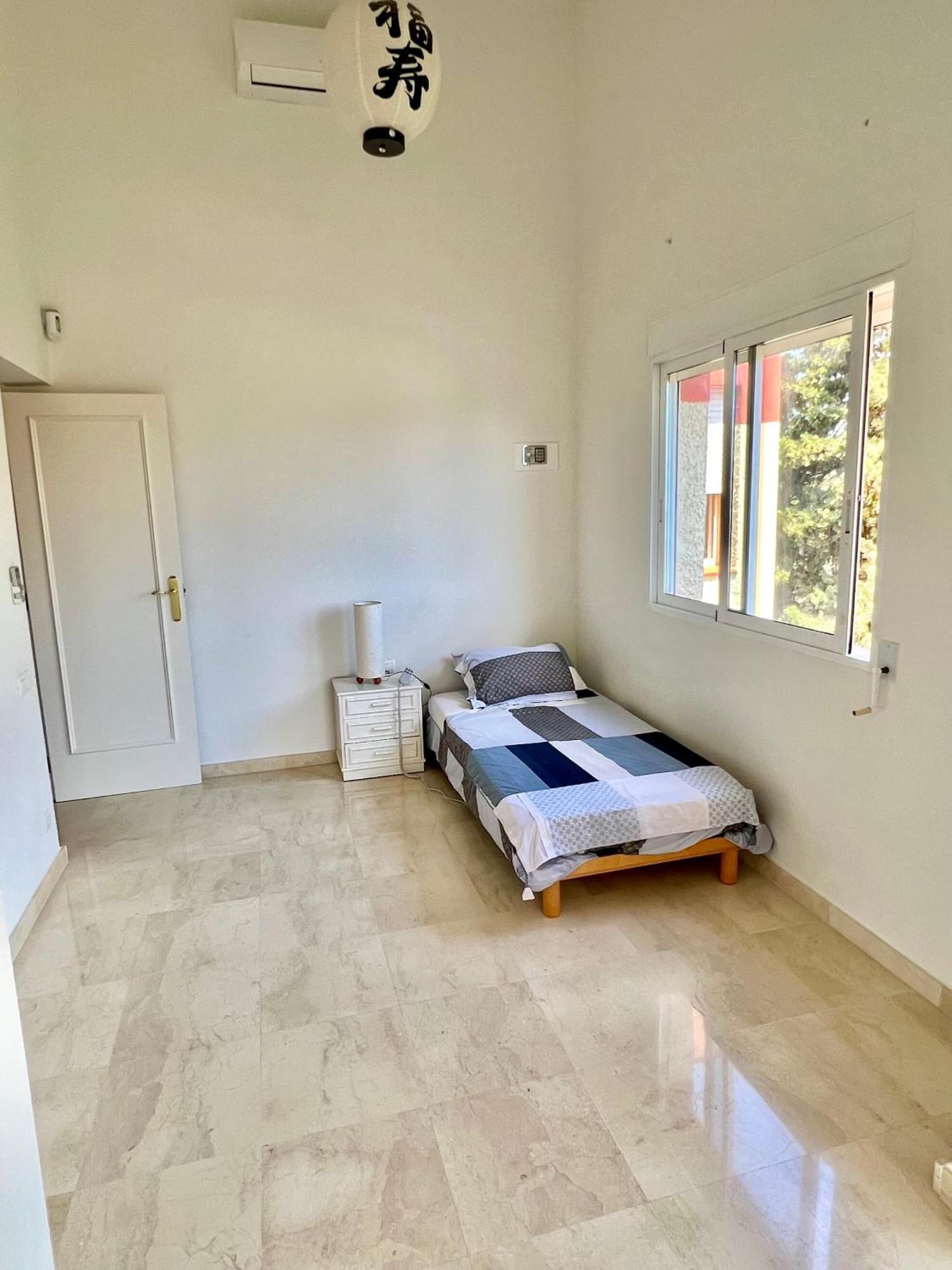 Beachside 4-Bedroom With Pool Alicante Exteriör bild